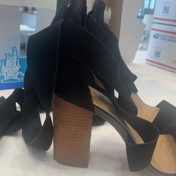 Gianni Bini suede wrap heels - Picture 6 of 13